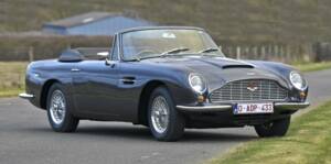 Bild 1/50 von Aston Martin DB 6 Vantage Volante (1969)