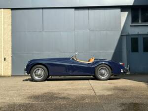 Image 8/50 de Jaguar XK 140 OTS (1956)