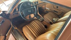 Image 38/56 of Mercedes-Benz 450 SL (1976)