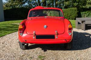 Image 6/60 of Alfa Romeo Giulia 1600 Spider (1963)