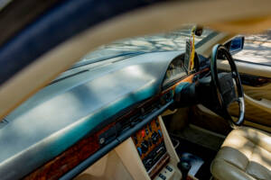 Bild 36/50 von Mercedes-Benz 500 SEC (1989)