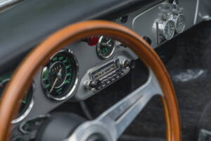 Image 13/28 of Porsche 356 B 1600 (1960)