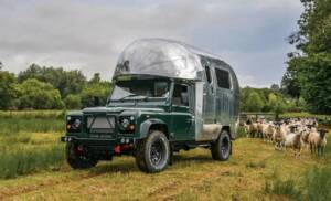 Image 1/41 of Land Rover Defender 110 Td5 (2002)