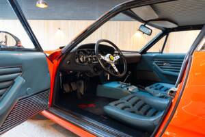 Image 58/74 of Ferrari 365 GTB/4 Daytona (1971)