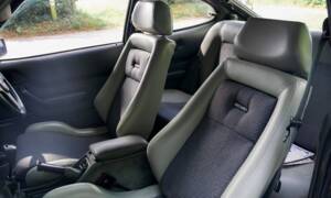 Bild 4/21 von Ford Capri 2,8i (1988)