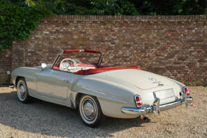 Imagen 2/50 de Mercedes-Benz 190 SL (1962)