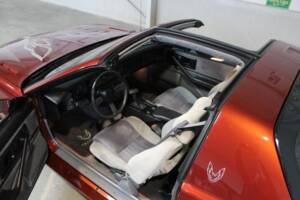 Bild 11/12 von Pontiac Firebird TransAm (1986)