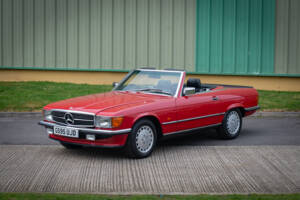 Image 2/29 of Mercedes-Benz 500 SL (1989)