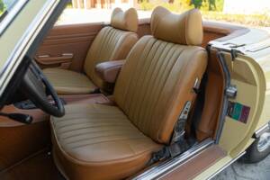 Obraz 33/50 pojazdu Mercedes-Benz 450 SL (1977)