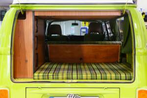 Afbeelding 24/25 van Volkswagen T2b Camper (1979)