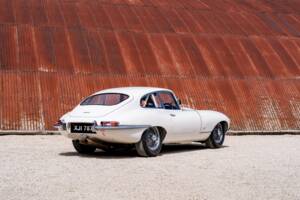 Afbeelding 8/46 van Jaguar E-Type 3.8 (1962)