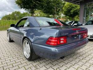Immagine 3/20 di Mercedes-Benz SL 500 (2000)