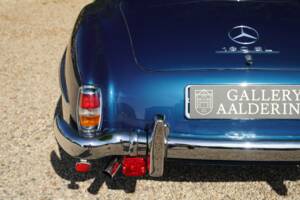 Imagen 44/50 de Mercedes-Benz 190 SL (1960)