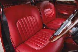 Immagine 42/50 di Jaguar Mk II 3.8 (1960)