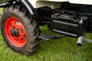 Image 8/15 of Mercedes-Benz Unimog 401 (1955)