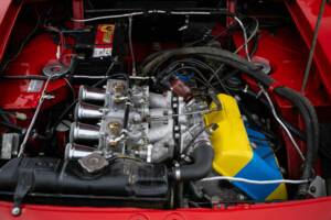 Image 33/44 of Lancia Fulvia Rallye HF 1.6 (1970)