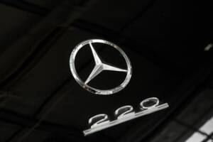 Image 13/50 of Mercedes-Benz 220 Coupe (1954)