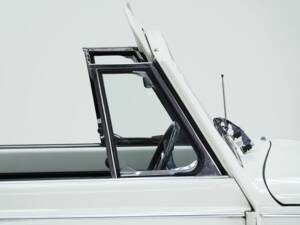 Image 13/15 de Volkswagen Beetle 1500 (1969)