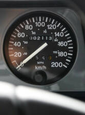 Image 42/56 of Land Rover 90 (1990)