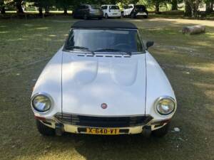 Image 6/8 of FIAT Spider 2000 Pininfarina 50th Anniversary Edition (1979)