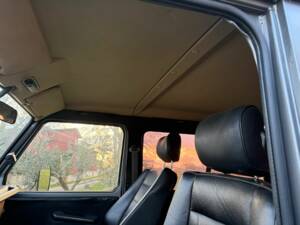 Image 9/13 of Mercedes-Benz 280 GE (SWB) (1982)