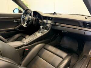 Afbeelding 25/28 van Porsche 911 Turbo S Exclusive (2018)