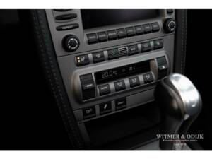 Bild 10/18 von Porsche 911 Carrera S (2005)