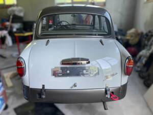 Image 3/8 of FIAT 1100-103 TV Vignale (1957)