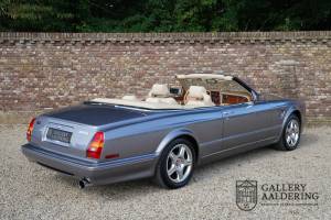 Afbeelding 49/50 van Bentley Azure (2000)