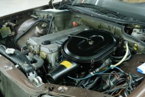 Bild 20/50 von Mercedes-Benz 280 SEL (1983)