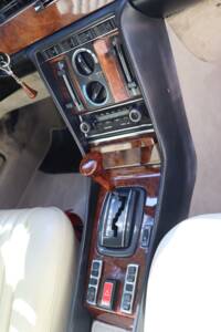 Image 33/57 de Mercedes-Benz 450 SEL 6,9 (1977)
