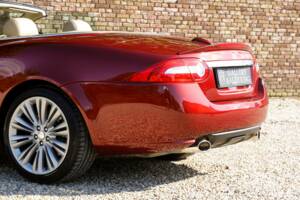Image 34/50 of Jaguar XK (2011)