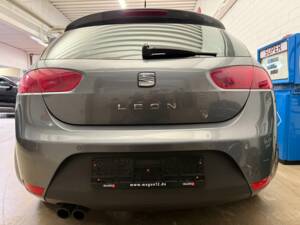 Bild 14/16 von SEAT Leon 1.8 TSI (2012)