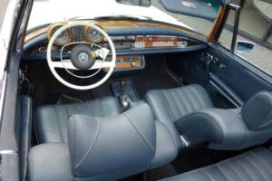 Bild 11/22 von Mercedes-Benz 280 SE 3,5 (1971)