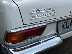 Image 95/100 of Mercedes-Benz 280 SL (1970)