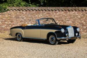 Imagen 36/50 de Mercedes-Benz 220 S Cabriolet (1956)