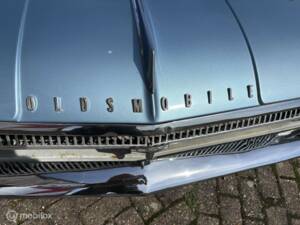 Image 48/49 of Oldsmobile F-85 Jetfire (1962)
