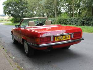 Image 4/20 de Mercedes-Benz 420 SL (1989)