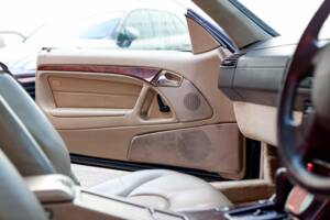 Image 18/44 de Mercedes-Benz SL 320 (1996)
