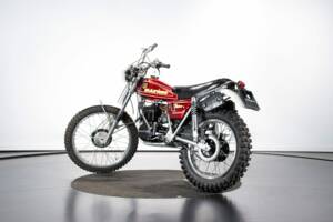 Image 2/50 de Bultaco Alpina 350 (1978)