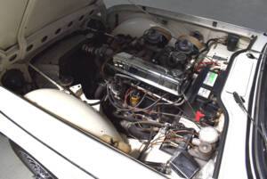 Bild 27/41 von Triumph TR 4A IRS (1965)