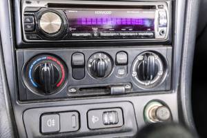 Immagine 47/50 di Mazda MX-5 1.6 (1999)