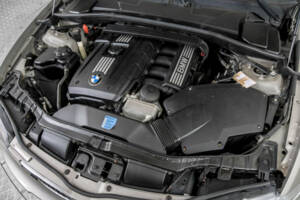 Image 46/50 of BMW 125i (2008)