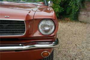 Bild 49/50 von Ford Mustang 289 (1966)