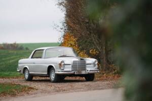 Bild 40/40 von Mercedes-Benz 300 SE (1965)
