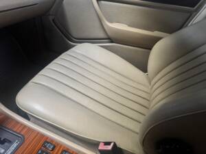 Bild 39/51 von Mercedes-Benz 300 D Turbo (1991)