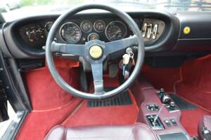 Bild 41/50 von Ferrari Dino 208 GT4 (1976)