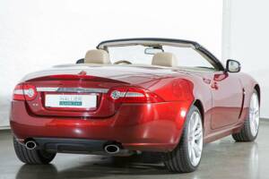 Image 8/20 of Jaguar XK (2010)