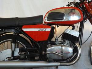 Immagine 19/50 di Jawa 350 Type 634 (1976)