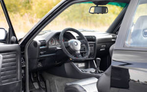 Image 73/91 of BMW M3 Sport Evo (1990)